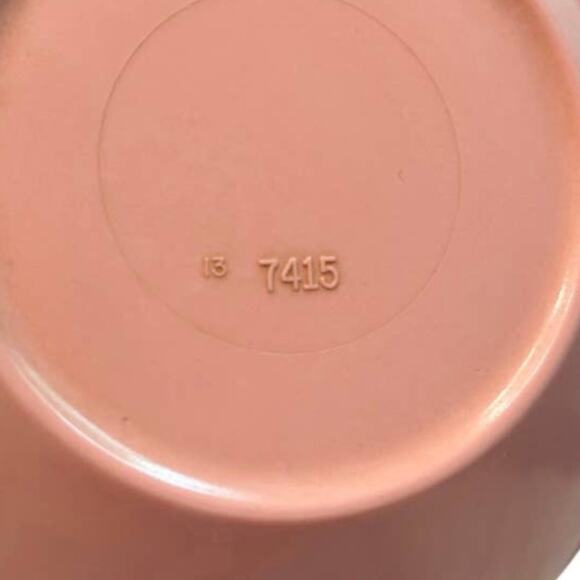 4 Pink Vintage Salmon Melamine Coffee Cups - Picture 4 of 4